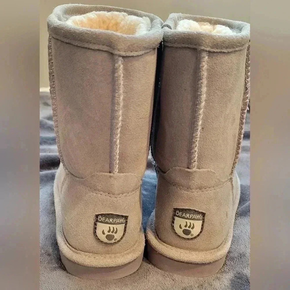 Bearpaw Eva Never Wet Sheepskin Winter Boots,Lavender US Womens Size 5.5/ Kids 3 - Picture 2 of 8